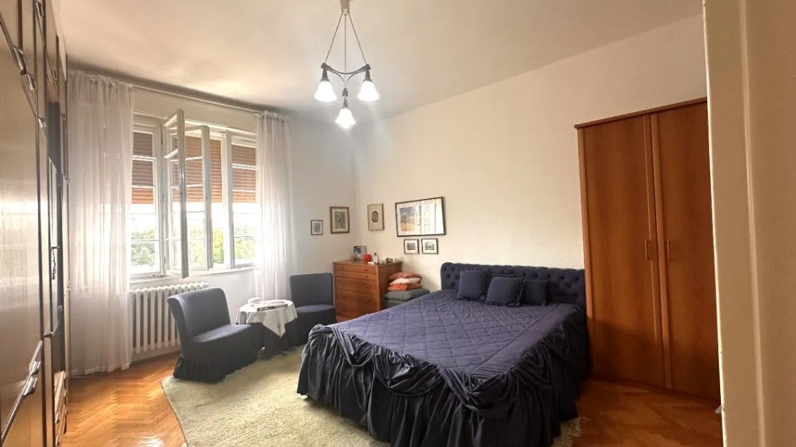 Sale, four bedroom apartment, 115m², Stari Grad, Beograd
