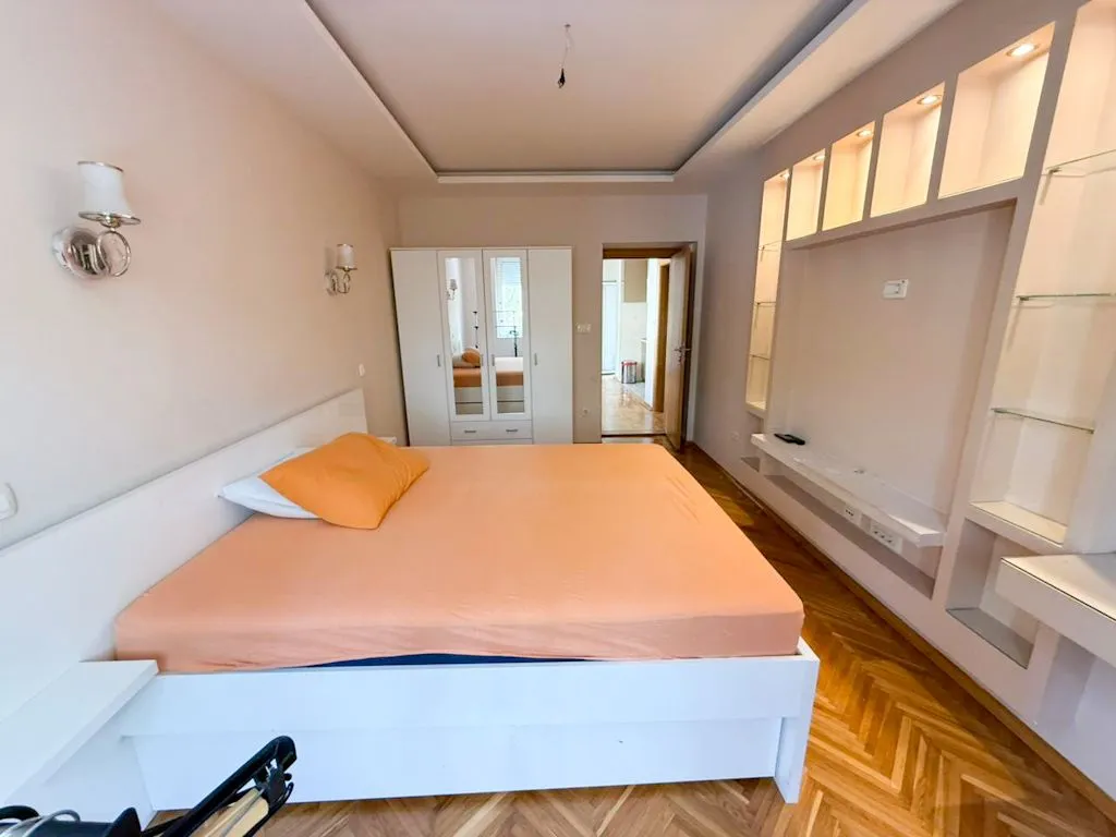Rent, two bedroom apartment, 68m², Centar, Podgorica