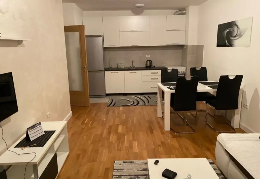 Prodaja, jednosoban stan, 50m², Stari Aerodrom, Podgorica