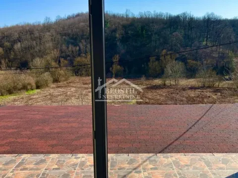 Prodaja, kuća, 151m², Vrčin, Grocka - image 1