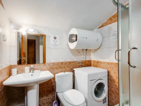 Sale, two bedroom apartment, 82m², Budva, Crna Gora - image 16