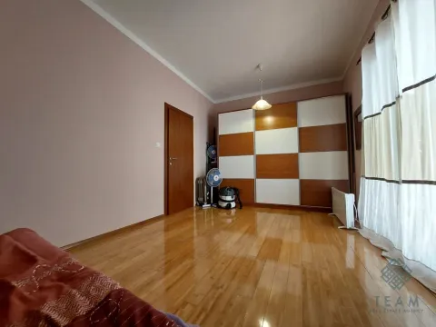 Prodaja, trosoban stan, 142m², Risan, Kotor - image 8