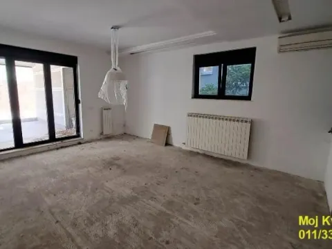 Stan in Voždovačka Crkva