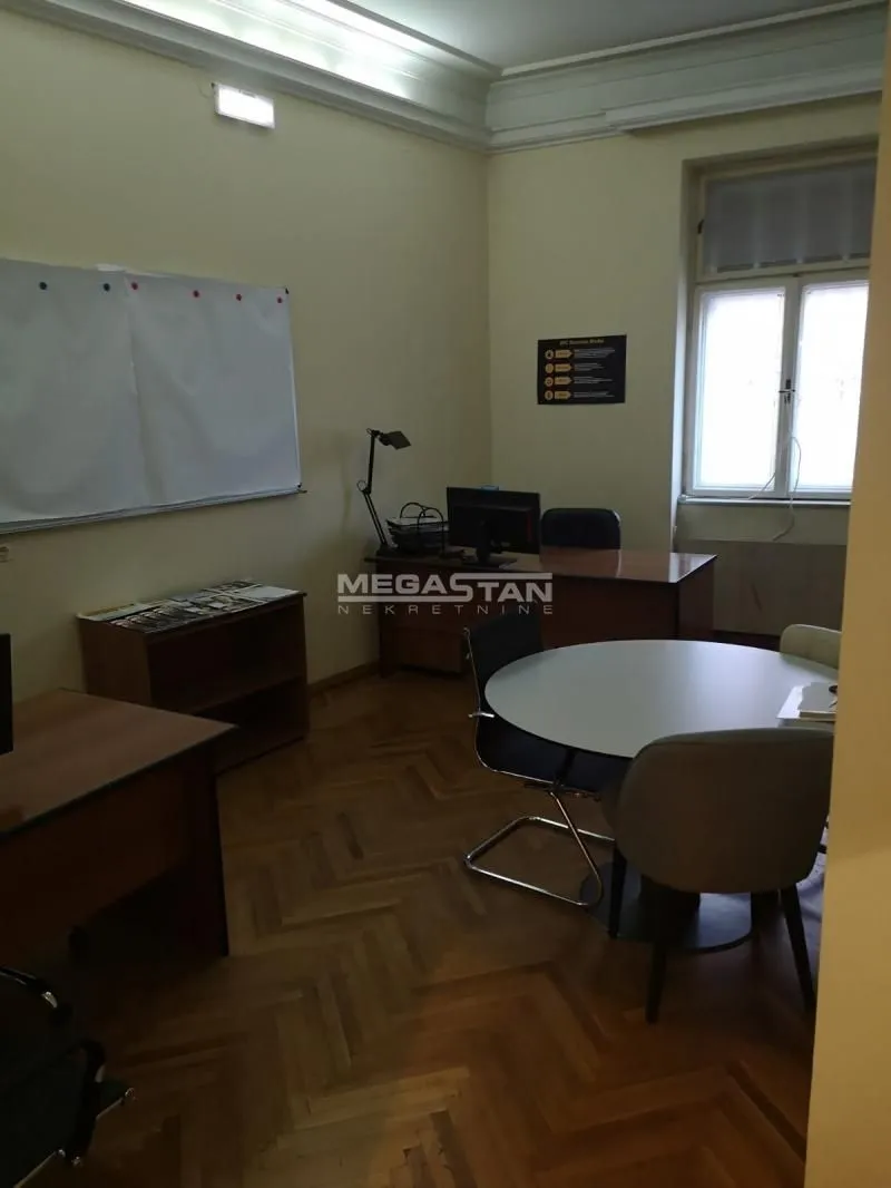 Rent, office space, 132m², Skadarlija, Beograd