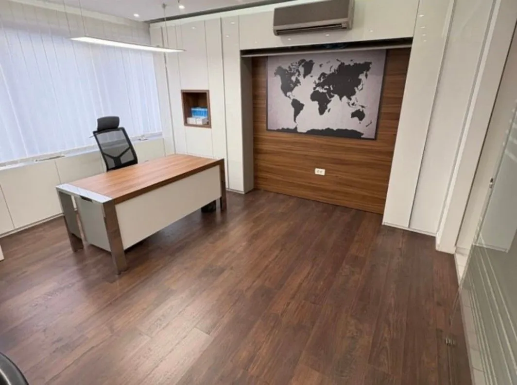 Izdavanje, poslovni prostor, 80m², Preko Morače, Podgorica