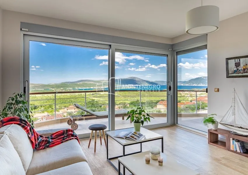 Sale, two bedroom apartment, 119m², Kavač, Kotor