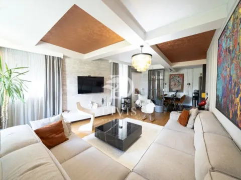 Sale, apartment, 172m², Južni Bulevar, Vračar Sve Podlokacije