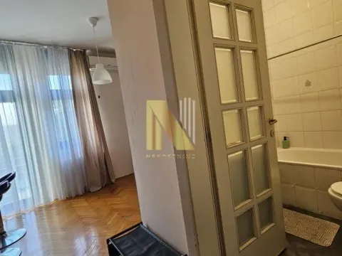 Izdavanje, garsonjera, 16m², Socijalno, Novi Sad Sve Podlokacije - image 10