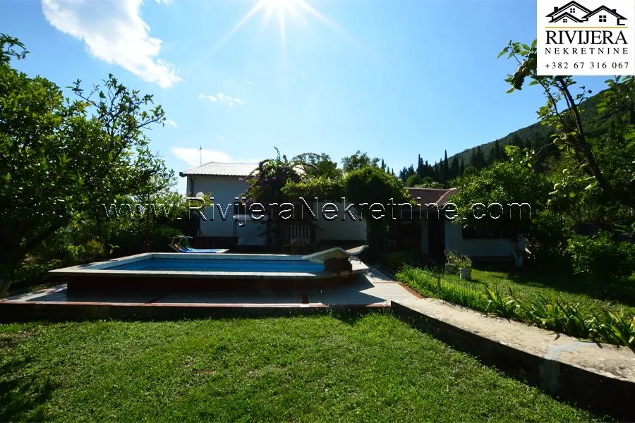 Sale, house, 180m², Sutorina, Herceg Novi