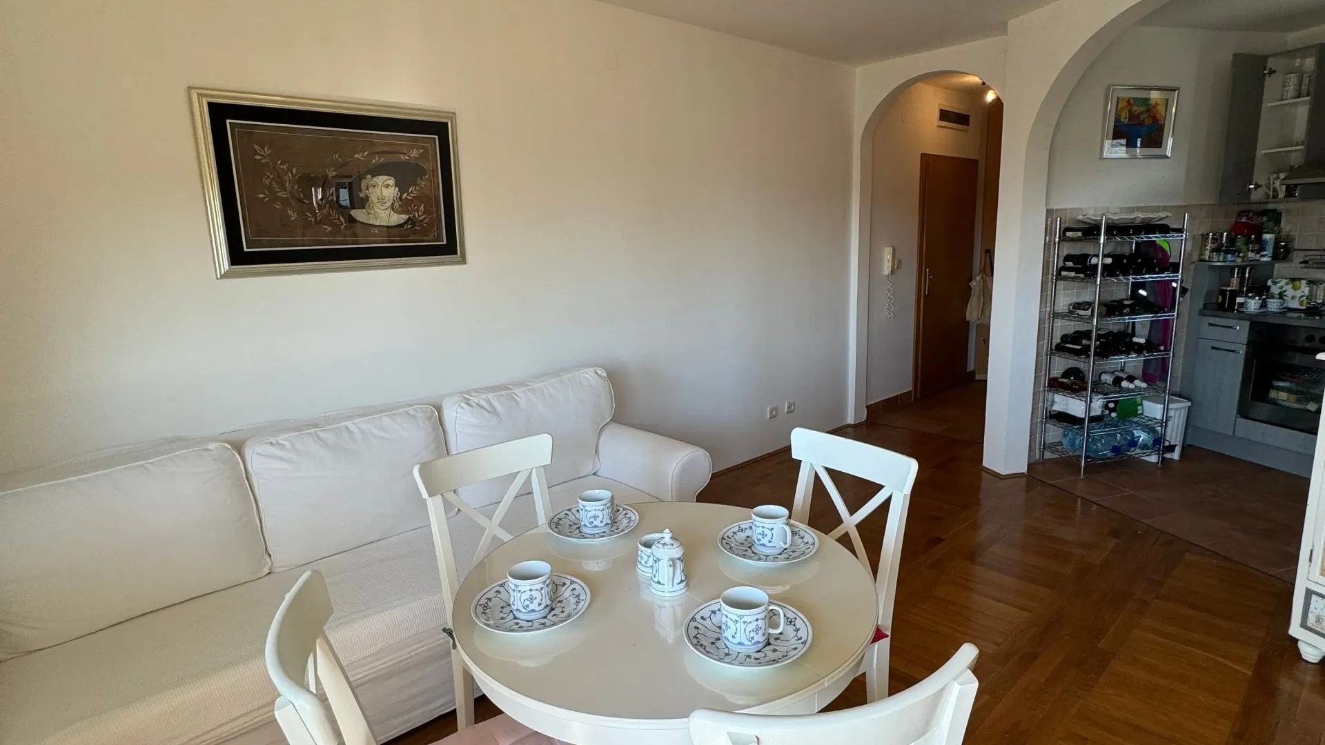 Sale, one bedroom apartment, 41m², Petrovac, Budva