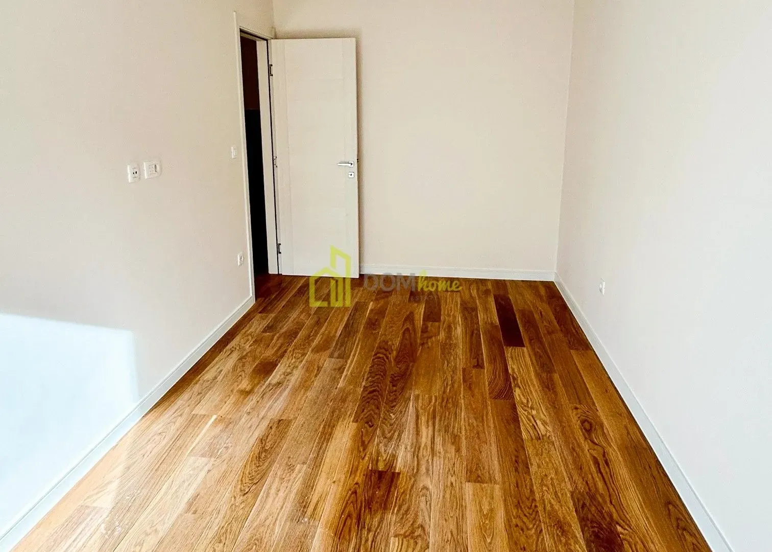 Rent, office space, 43m², Central Point, Podgorica