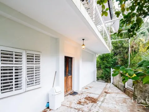 Prodaja, kuća, 333m², Kostanjica, Kotor - image 9