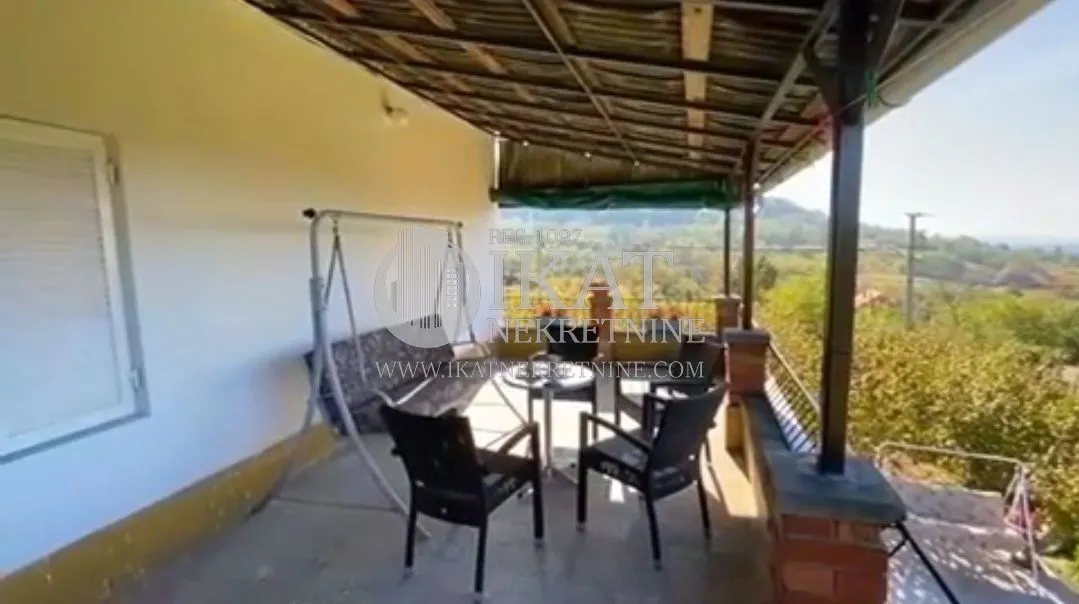 Prodaja, kuća, 240m², Kosmaj, Sopot