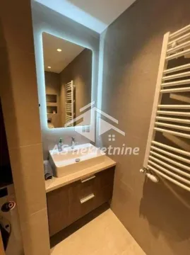 Izdavanje, trosoban stan, 56m², Savski Venac, Beograd - image 10