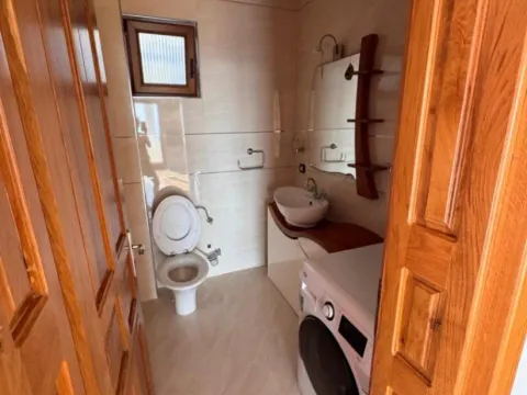 Izdavanje, kuća, 140m², Dobre Vode, Bar - image 4