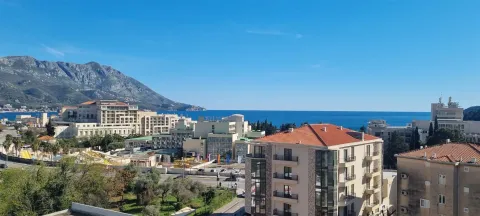 Sale, one bedroom apartment, 56m², Bečići, Budva - image 6