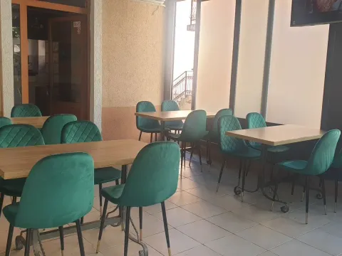 Rent, office space, 150m², Dobrota, Kotor - image 4