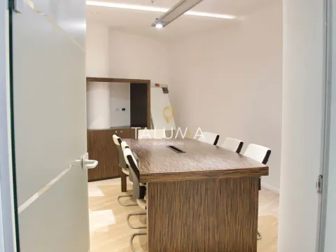 Izdavanje, poslovni prostor, 191m², Preko Morače, Podgorica - image 2