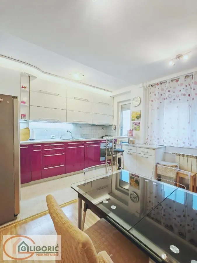 Rent, three bedroom apartment, 85m², Zvezdara Sve Podlokacije, Beograd