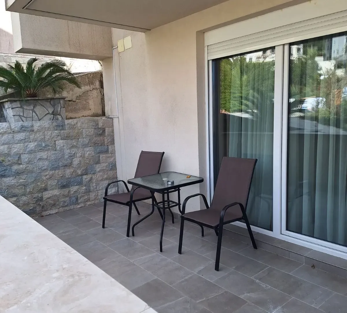 Izdavanje, jednosoban stan, 45m², Pod Kuk, Tivat