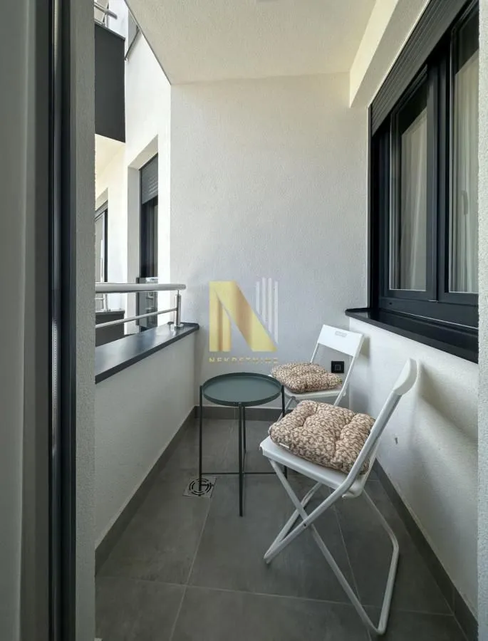 Izdavanje, jednosoban stan, 35m², Grbavica, Novi Sad Sve Podlokacije