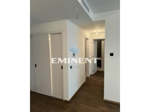 Izdavanje, trosoban stan, 77m², Gundulićev Venac, Beograd - image 3