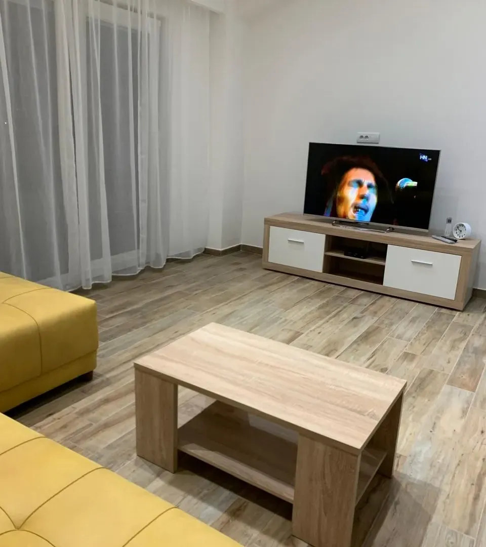 Rent, one bedroom apartment, 65m², Kava, Tivat