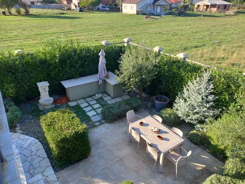 Prodaja, kuća, 180m², Podgorica, Crna Gora