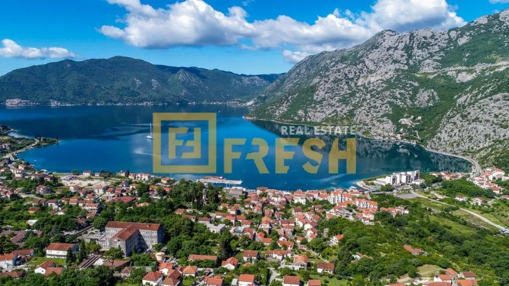 Prodaja, plac, 5318m², Kotor, Crna Gora