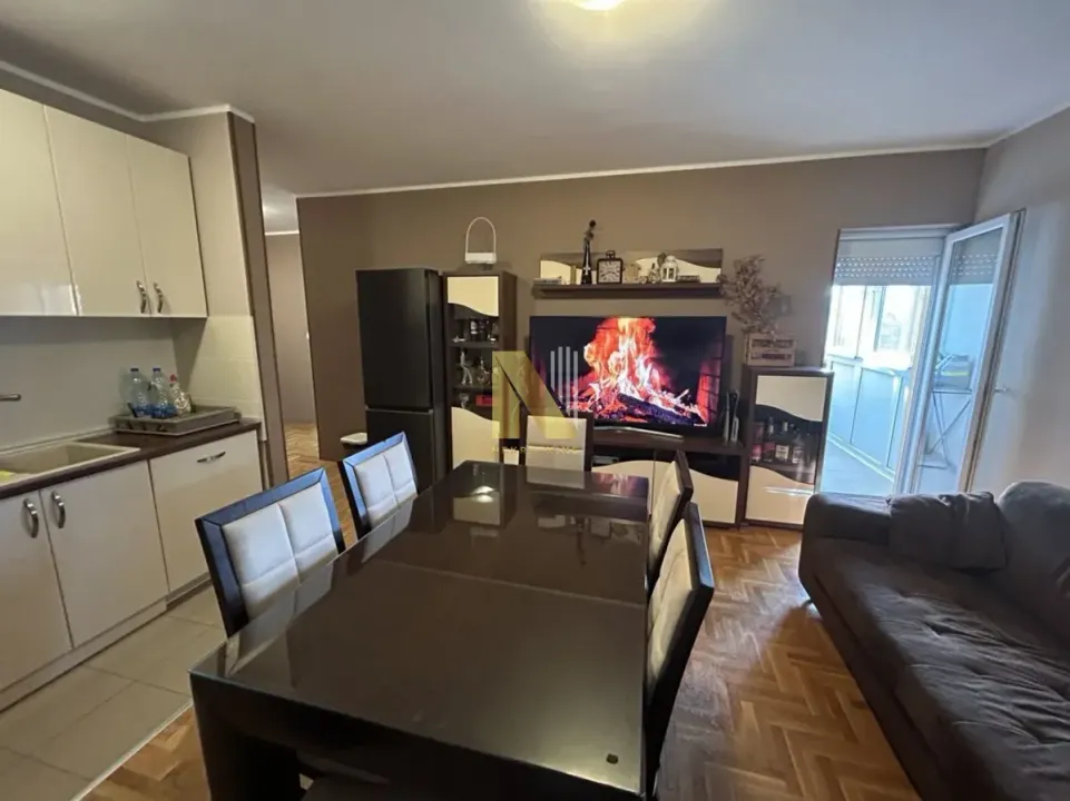 Sale, three bedroom apartment, 69m², Veternik, Novi Sad Sve Podlokacije