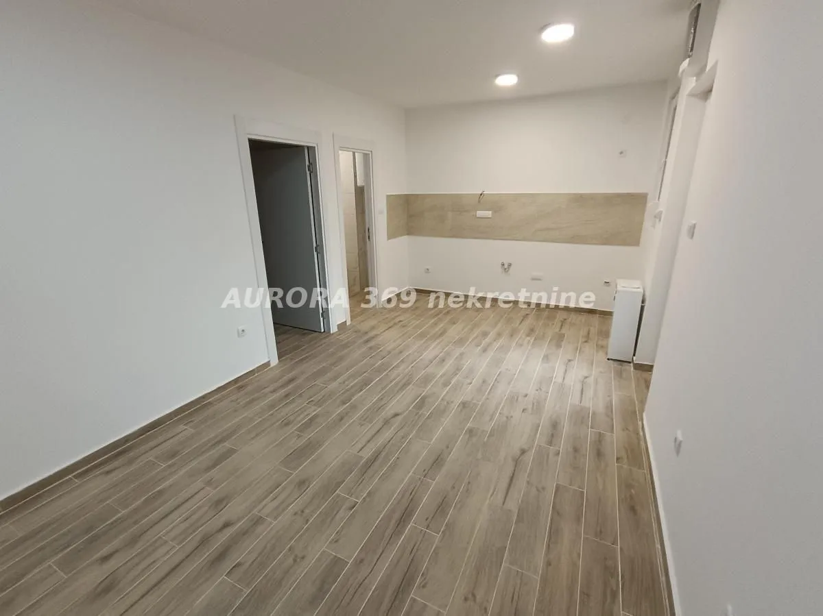 Prodaja, jednosoban stan, 32m², Adice, Novi Sad Sve Podlokacije