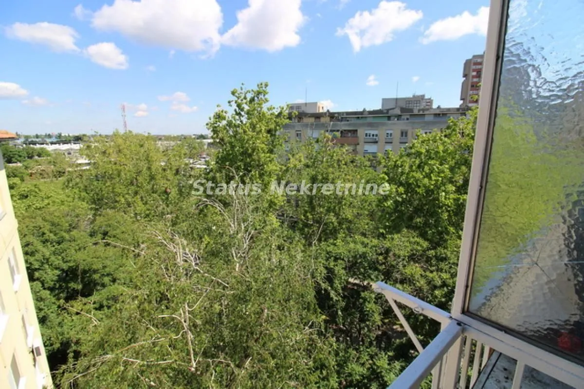 Prodaja, jednosoban stan, 33m², Železnička Stanica, Novi Sad Sve Podlokacije