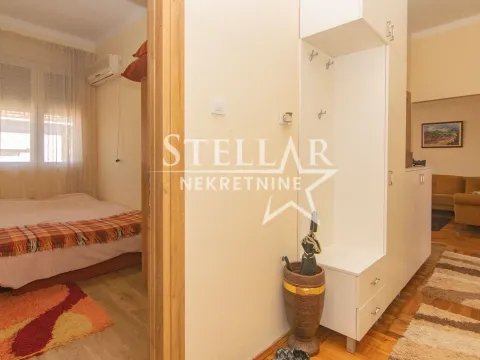 Izdavanje, dvosoban stan, 57m², Centar, Podgorica - image 5