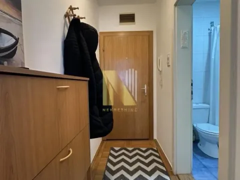 Rent, one bedroom apartment, 35m², Grbavica, Novi Sad Sve Podlokacije - image 9