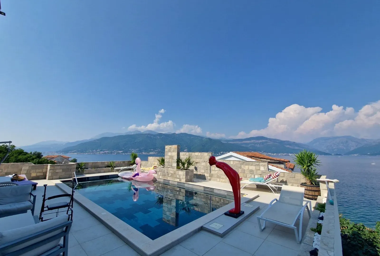 Prodaja, kuća, 280m², Krašići, Tivat
