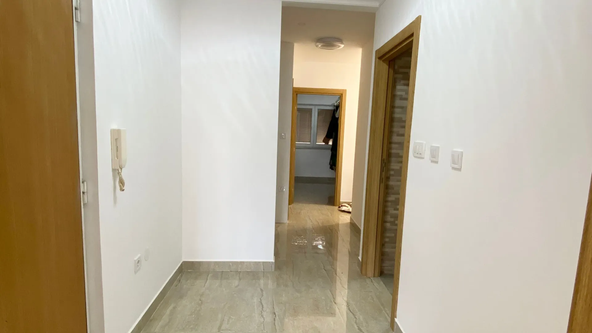 Rent, two bedroom apartment, 72m², Preko Morače, Podgorica