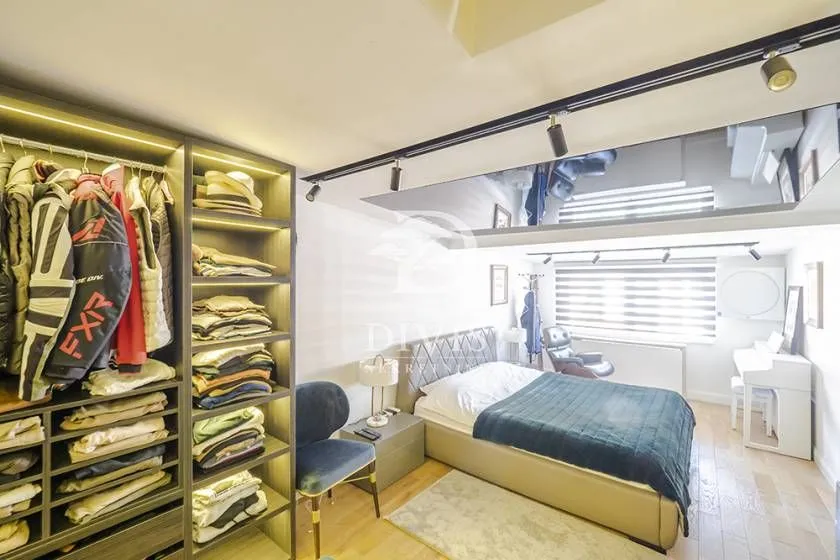 Sale, three bedroom apartment, 83m², Južni Bulevar, Vračar Sve Podlokacije