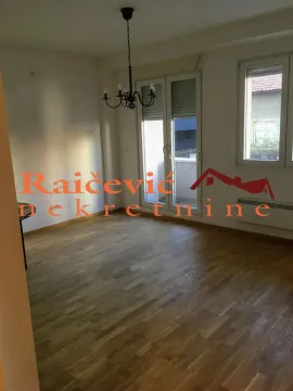 Poslovni prostor in Lekino Brdo