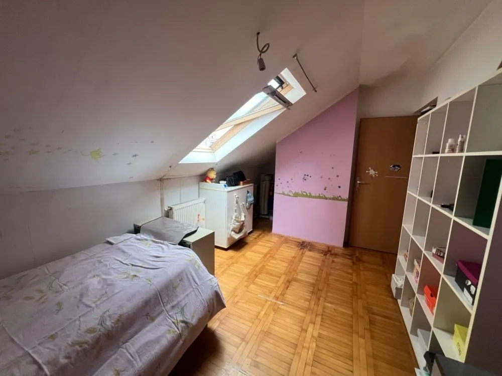 Sale, three bedroom apartment, 82m², Brace Jerković, Voždovac Sve Podlokacije
