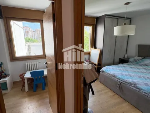 Prodaja, trosoban stan, 74m², Stari Grad, Beograd - image 10