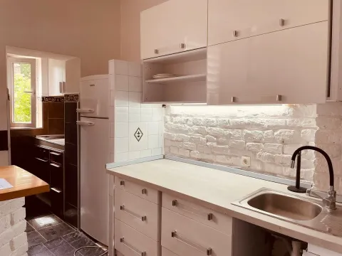 Rent, three bedroom apartment, 60m², Dorćol Sve Podlokacije, Beograd - image 5
