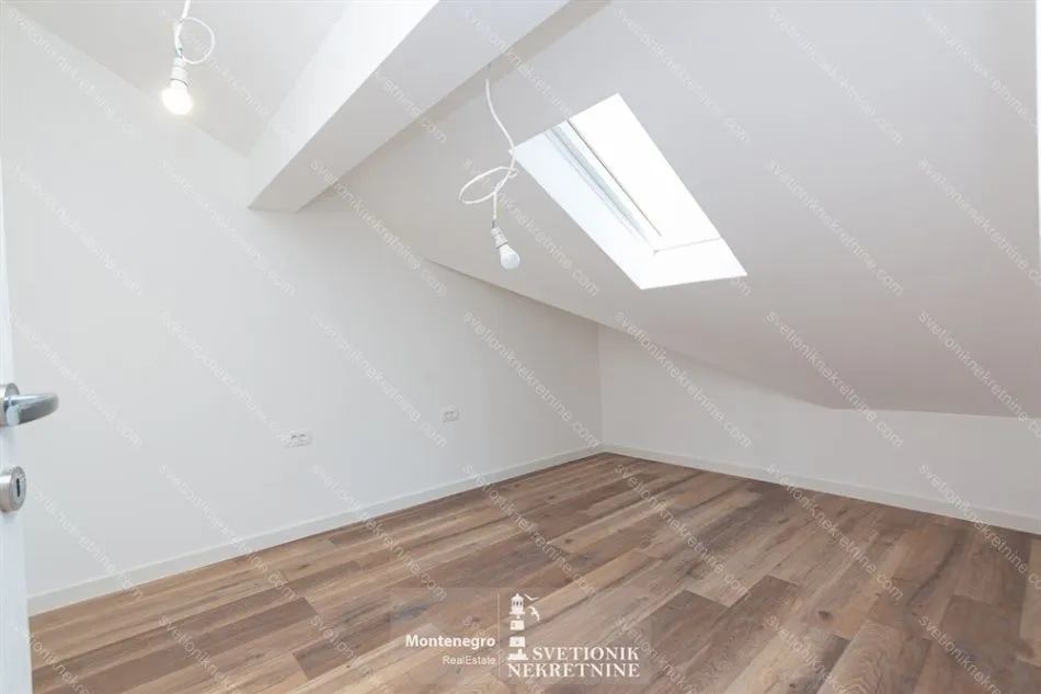 Prodaja, dvosoban stan, 96m², Đenovići, Herceg Novi