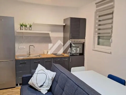 Izdavanje, jednosoban stan, 35m², Stari Majur, Petrovaradin - image 2