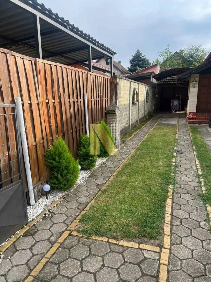 Rent, house, 101m², Aleksandrovo, Subotica