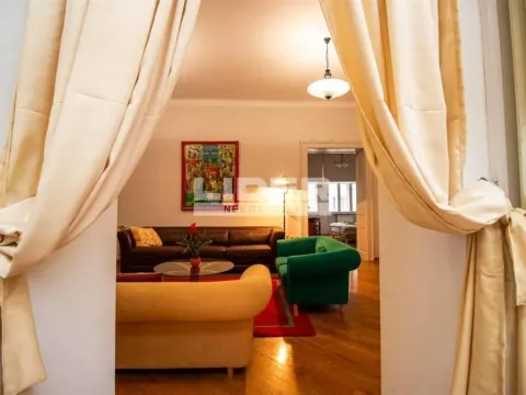 Izdavanje, četvorosoban stan, 160m², Stari Grad, Beograd - image 9