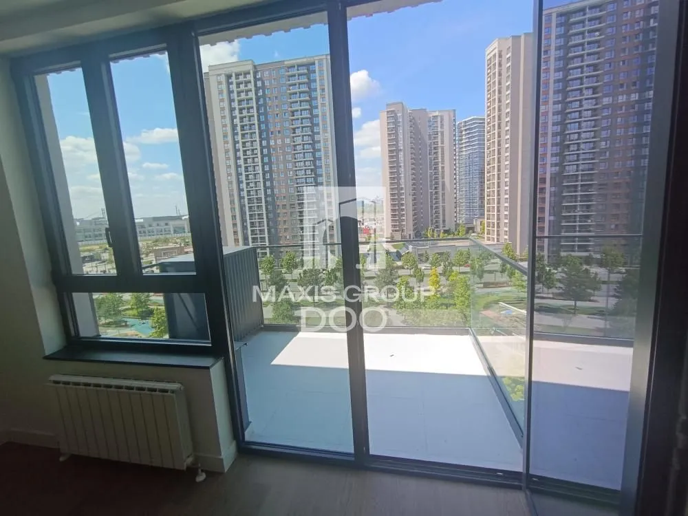 Izdavanje, četvorosoban stan, 116m², Savski Venac, Beograd
