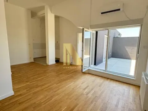 Sale, two bedroom apartment, 82m², Klisa, Novi Sad Sve Podlokacije