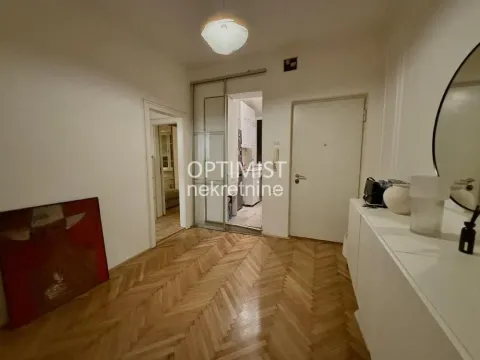 Izdavanje, trosoban stan, 54m², Stari Grad, Beograd - image 14