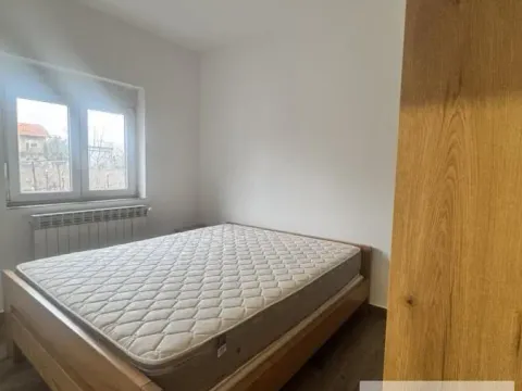 Izdavanje, četvorosoban stan, 88m², Novi Banovci, Stara Pazova - image 11