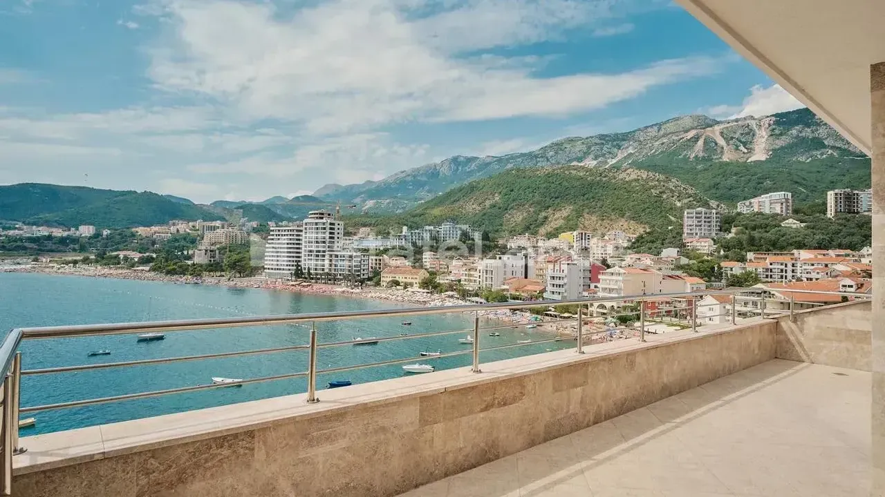 Sale, three bedroom apartment, 350m², Rafailovići, Budva